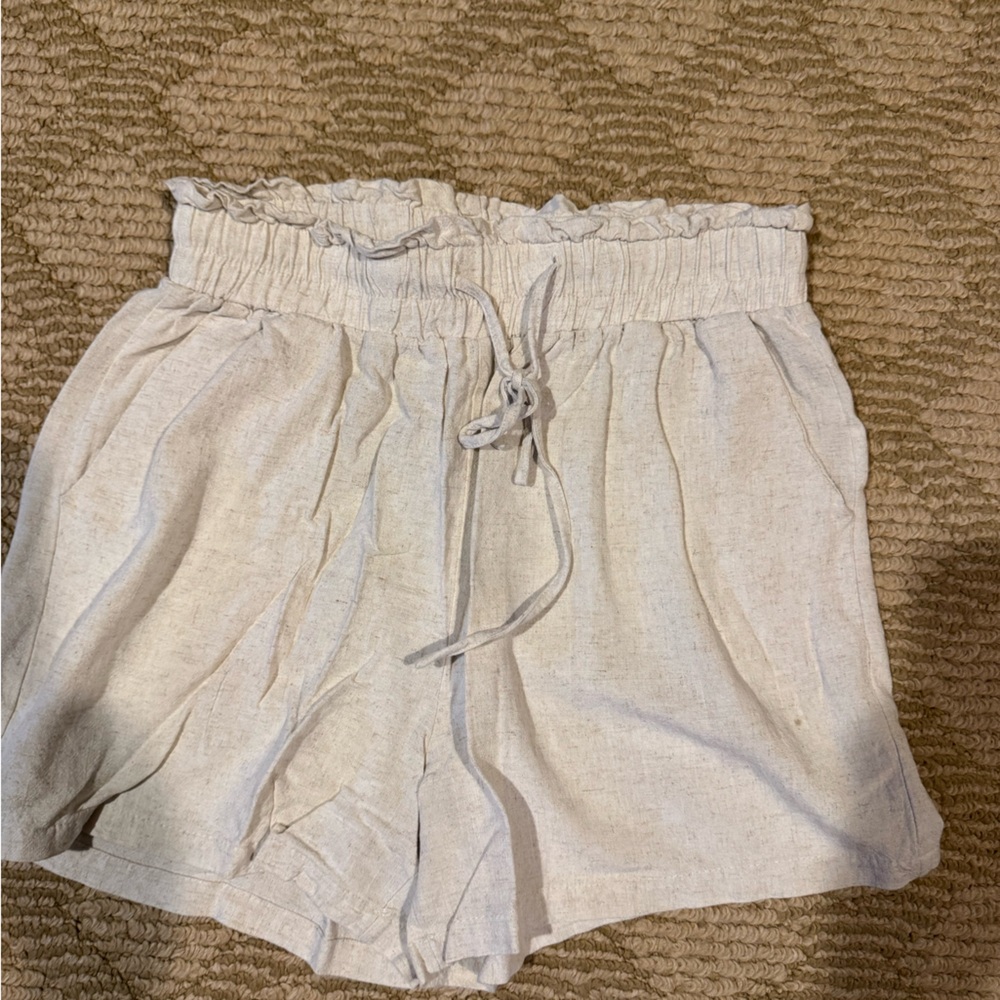 Women's Cream Linen Drawstring Shorts